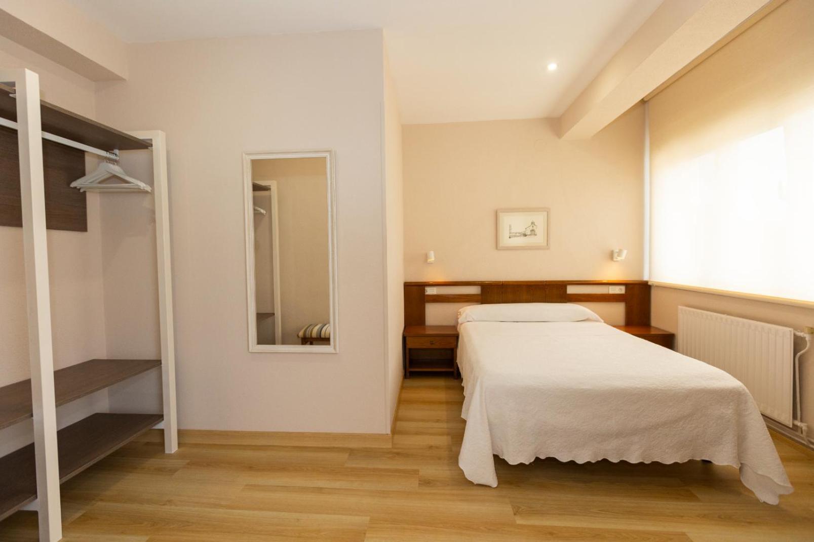 Hotel Ros Mary Ribadeo Ngoại thất bức ảnh